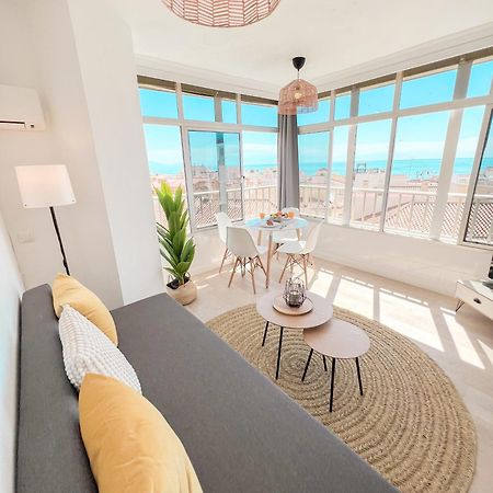 Palm Beach Aparment Sea Views トレモリノス エクステリア 写真