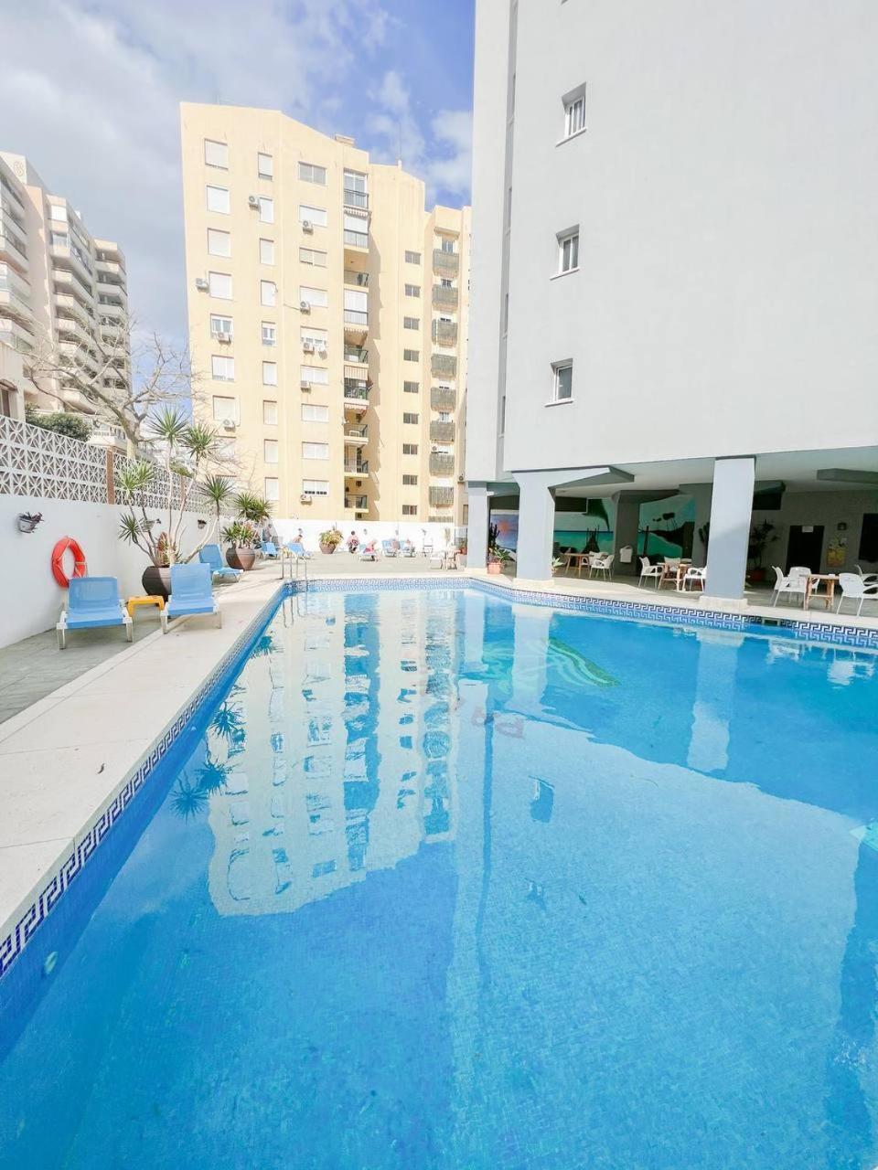 Palm Beach Aparment Sea Views トレモリノス エクステリア 写真