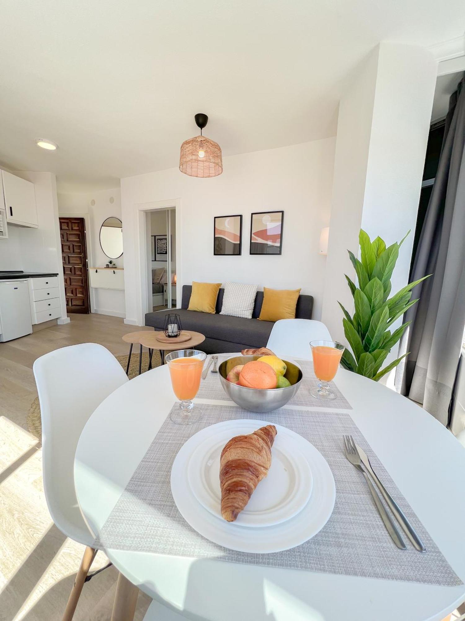 Palm Beach Aparment Sea Views トレモリノス エクステリア 写真