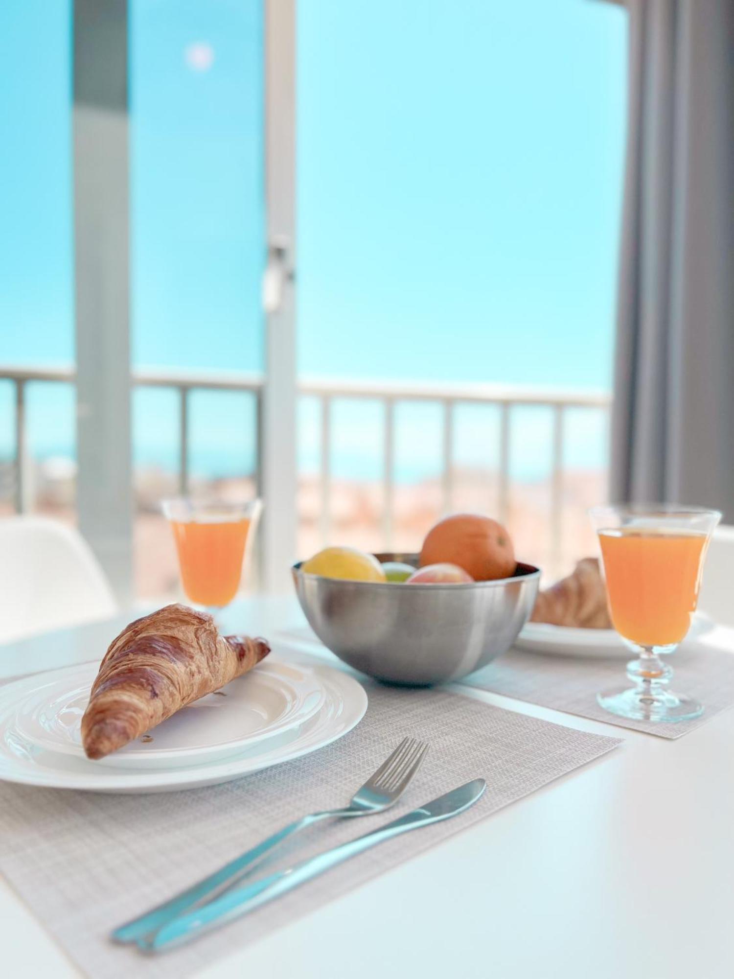 Palm Beach Aparment Sea Views トレモリノス エクステリア 写真