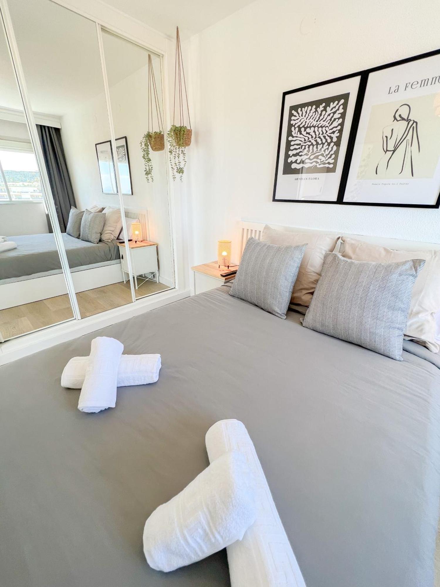 Palm Beach Aparment Sea Views トレモリノス エクステリア 写真