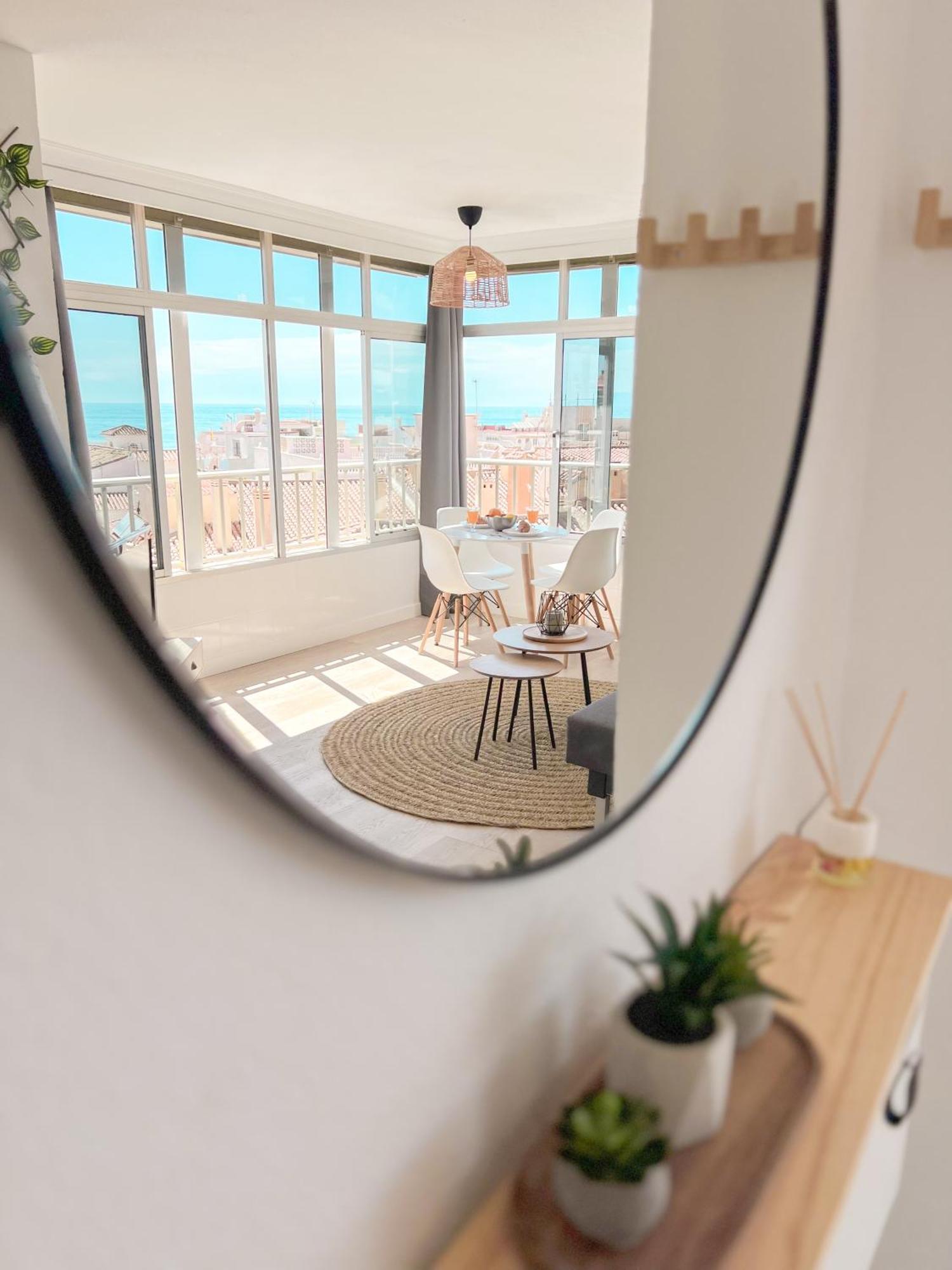 Palm Beach Aparment Sea Views トレモリノス エクステリア 写真