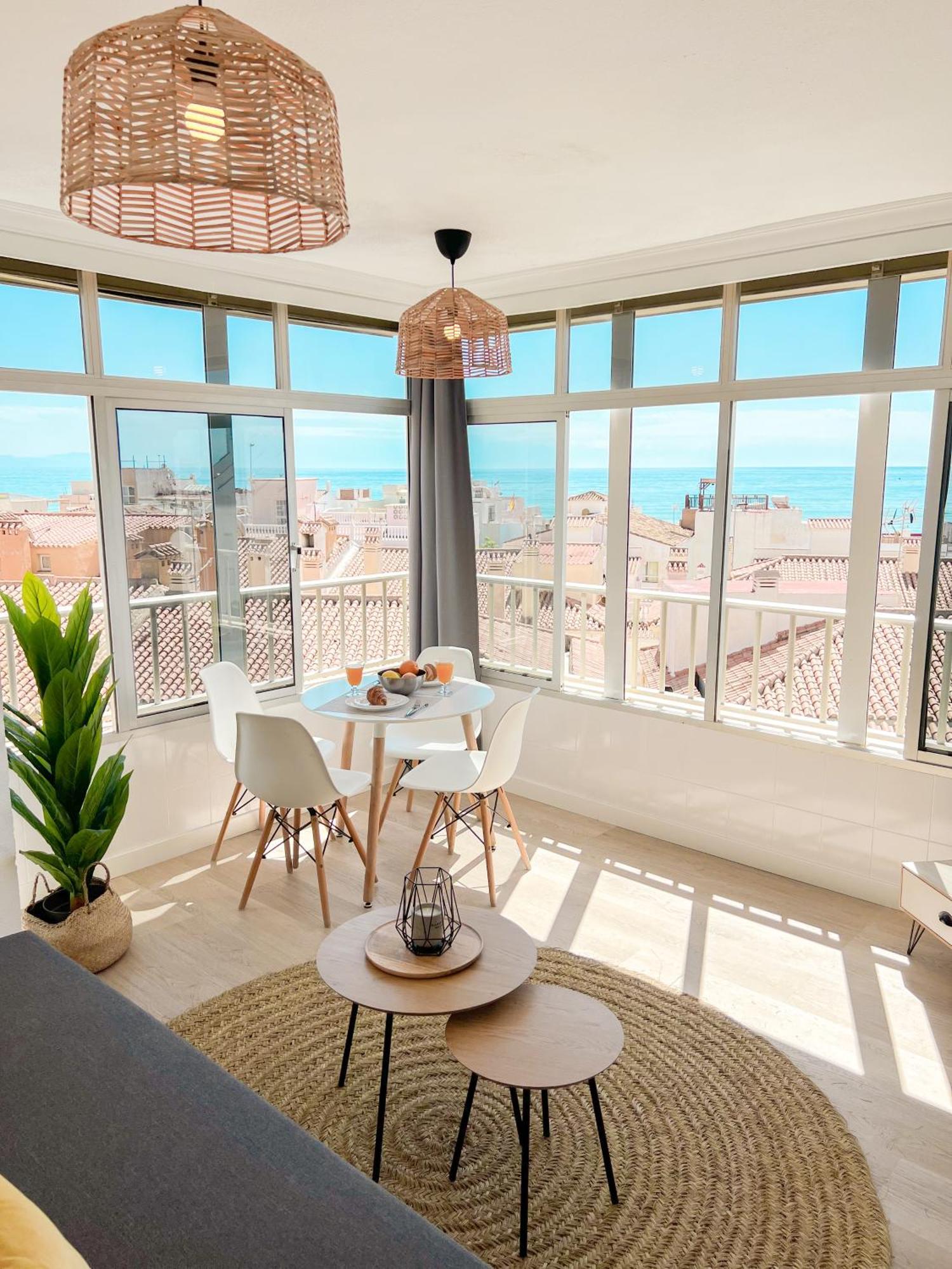 Palm Beach Aparment Sea Views トレモリノス エクステリア 写真