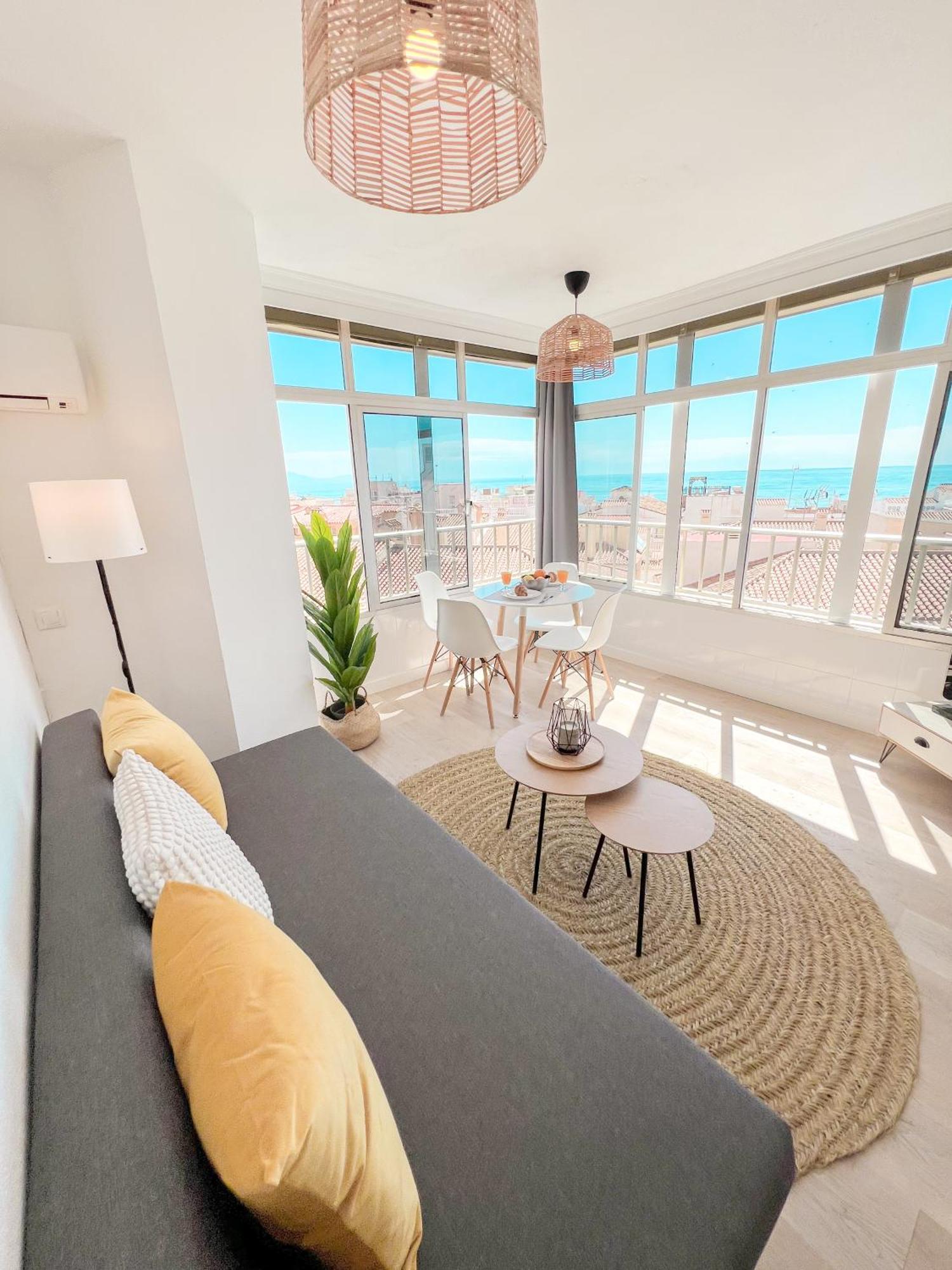 Palm Beach Aparment Sea Views トレモリノス エクステリア 写真